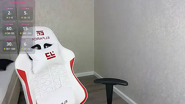 Diana Moon  online show from October 8, 2:38 am