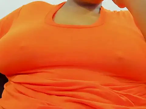 Snapshot of Kika_teem chatting on October 23, 2:28 am Kika teem online show from October 23, 2:28 am