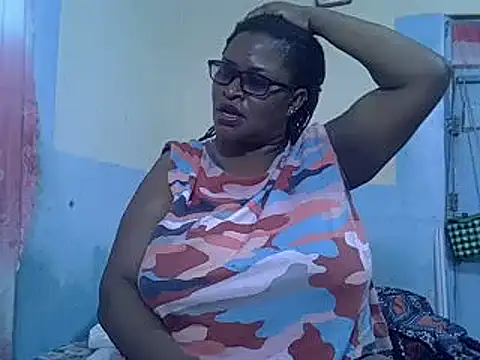 Snapshot of sexy_bigboobss chatting on September 16, 7:27 am sexy bigboobss online show from September 16, 7:27 am