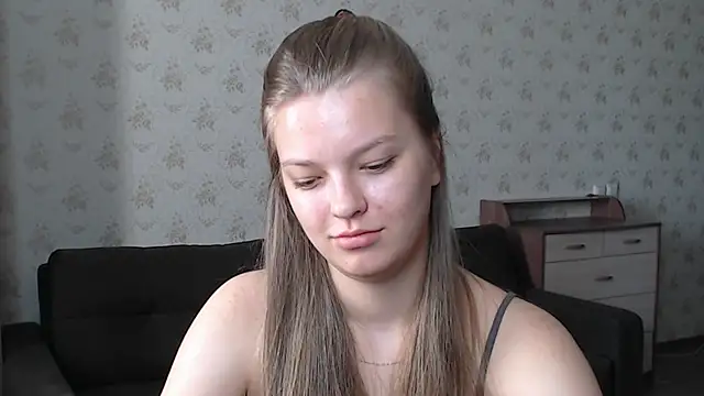 EmySway online show from September 27, 3:03 am