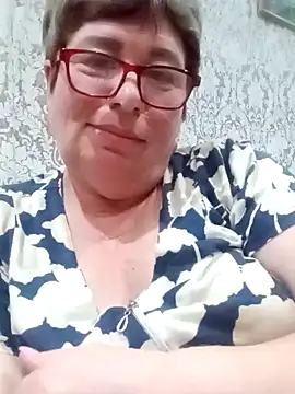 Lee Nell online show from February 9, 12:07 pm