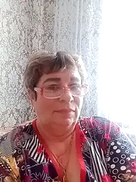 Lee Nell online show from December 2, 7:10 am