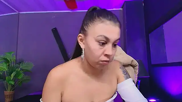 Juliet Nasty online show from October 9, 12:53 pm