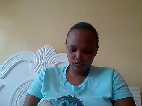 Snapshot of Sexxy-Shie chatting on October 12, 8:50 am Sexxy-Shie online show from October 12, 8:50 am