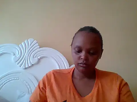 Snapshot of Sexxy-Shie chatting on September 19, 7:18 am Sexxy-Shie online show from September 19, 7:18 am