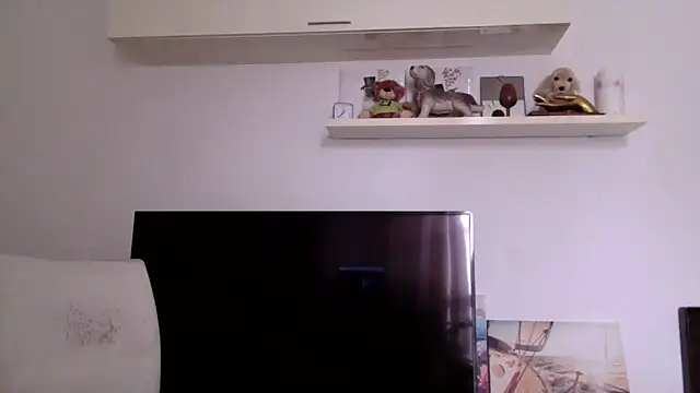 fragrance72 online show from April 14, 10:37 am