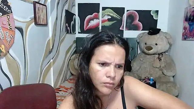 manzanahot9 online show from February 17, 8:24 am