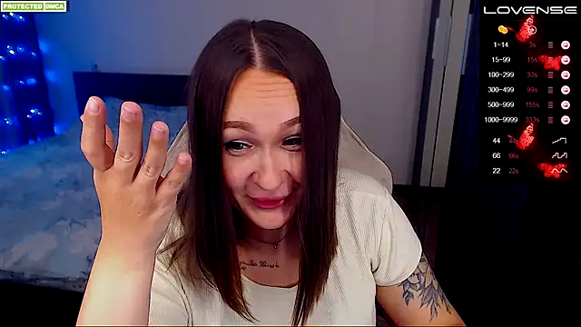 Snapshot of Cutie-Melanie chatting on September 18, 2:37 pm Cutie-Melanie online show from September 18, 2:37 pm
