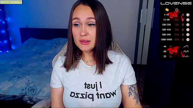 Snapshot of Cutie-Melanie chatting on September 25, 10:18 pm Cutie-Melanie online show from September 25, 10:18 pm