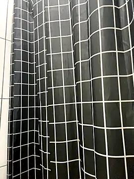 couple shy online show from December 1, 10:12 pm