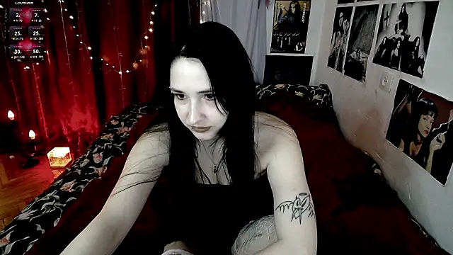 Tricky Vicky666 online show from February 14, 11:29 pm