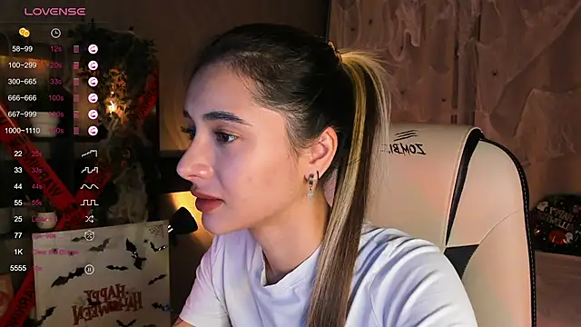 DarlaLike online show from October 23, 3:45 am