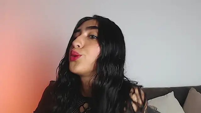 madisex s online show from January 6, 5:38 pm