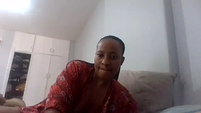 BabeAssXX online show from February 20, 6:26 am