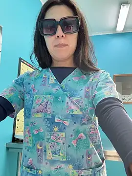 Reinacatchile online show from February 20, 9:26 pm