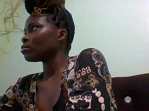 sexxyqueenn22 online show from October 21, 5:28 pm