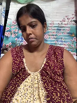 Snapshot of Beauty-queen chatting on October 27, 1:28 pm Beauty-queen online show from October 27, 1:28 pm