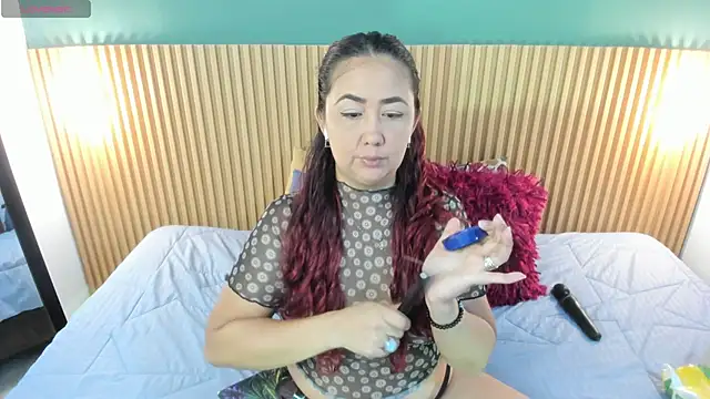  anavictoria  online show from November 14, 6:41 pm