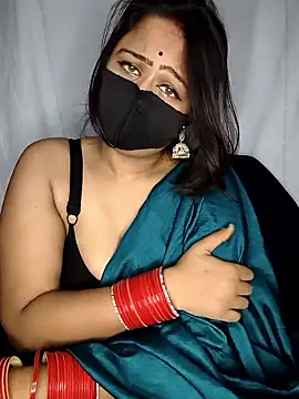 Snapshot of priya__angel chatting on October 6, 3:23 am priya angel online show from October 6, 3:23 am