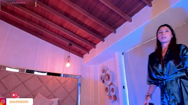 AllyJensen online show from September 26, 11:52 am