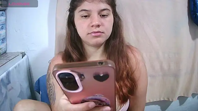 lynieh- online show from April 14, 8:53 pm