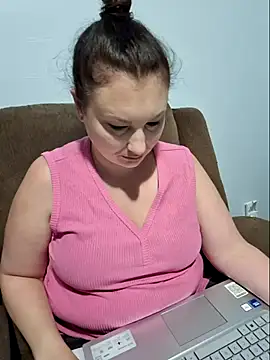 Snapshot of MilfyMrsRobinson chatting on October 20, 2:31 pm MilfyMrsRobinson online show from October 20, 2:31 pm