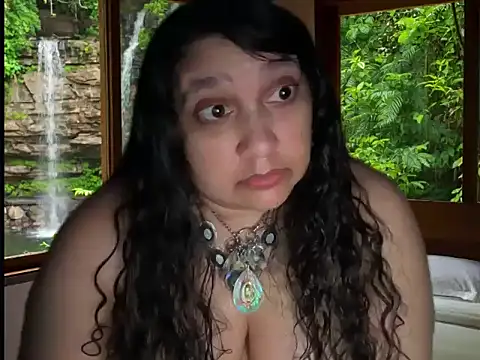 MelanieFawker online show from April 14, 8:14 am