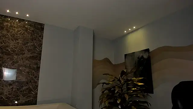 AliceHarper  online show from March 9, 9:40 pm