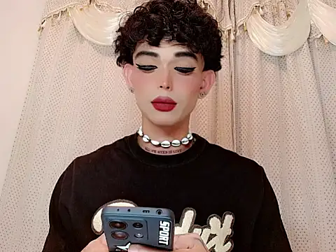 Marian LV online show from December 18, 5:23 am