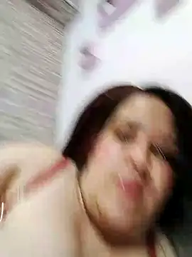 lunanataly online show from October 11, 12:37 am