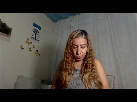 sharloth x18 online show from November 2, 1:14 pm