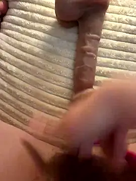 Leanaa Jolly online show from January 15, 10:49 pm