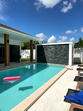 JuicyFruits93 online show from November 3, 6:39 am