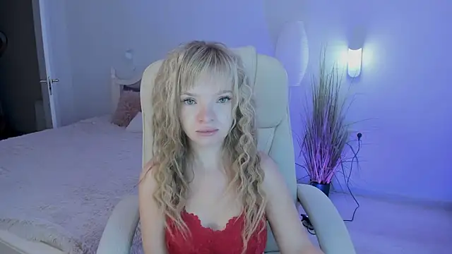 Snapshot of Eva_Rosec chatting on September 27, 7:37 am Eva Rosec online show from September 27, 7:37 am