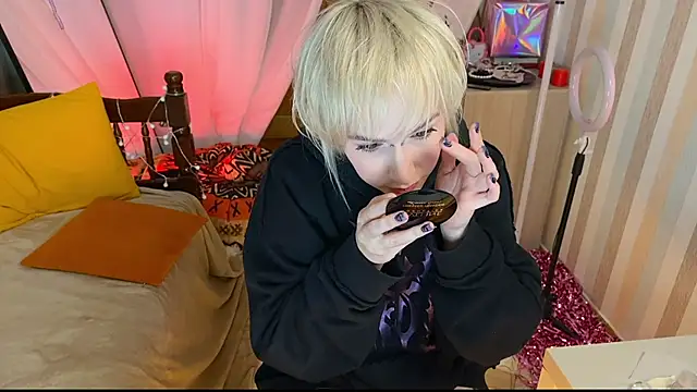 igotuscookies online show from March 22, 7:31 pm