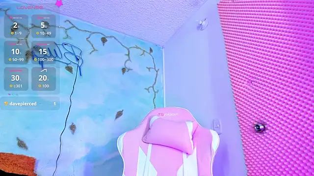 SaturnooStonee online show from May 27, 4:31 am