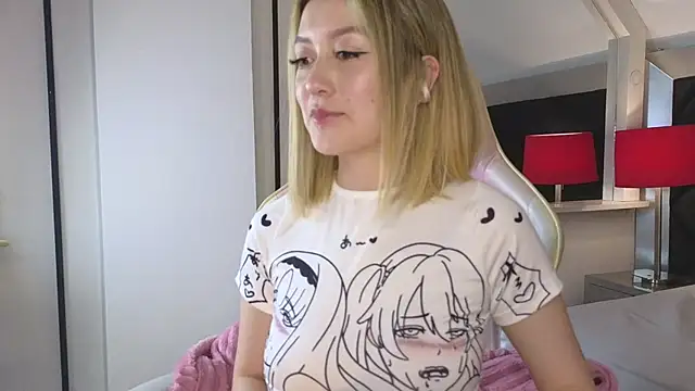 Angela Torres  online show from December 13, 8:48 pm