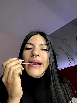 liss hot  online show from September 15, 9:55 pm