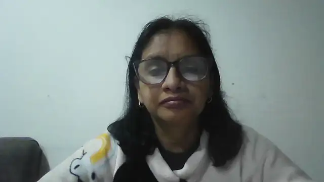 titssmall123 online show from February 25, 7:18 am