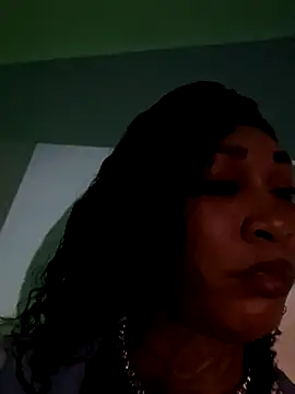 Snapshot of CUMQUEEN-XXX69 chatting on October 23, 1:55 am CUMQUEEN-XXX69 online show from October 23, 1:55 am
