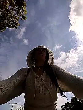 rebekka simpson online show from November 13, 2:27 pm