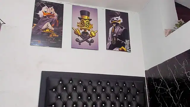 kriixtybrown online show from November 22, 10:12 pm