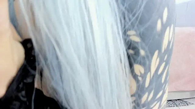 SophieHill gh online show from October 7, 12:15 am