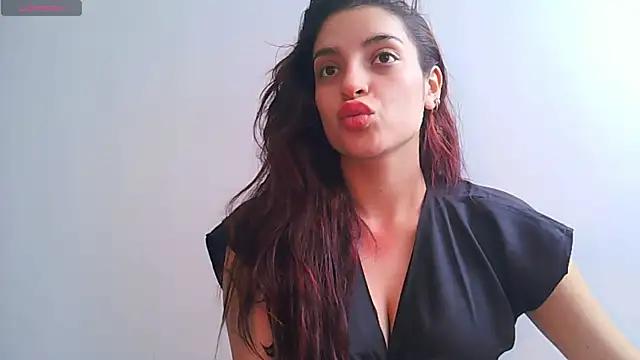 dakota le online show from March 21, 2:33 pm