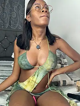 Nayah Dussa1 online show from May 16, 2:03 am