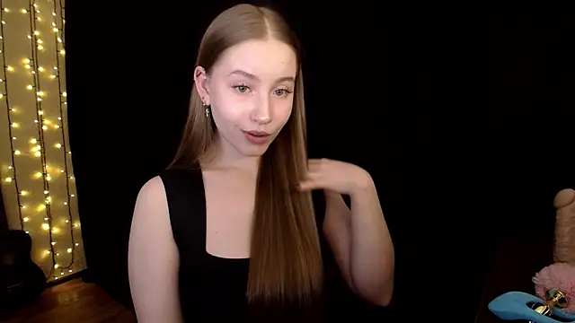 SindiWatsoon online show from November 4, 1:27 pm