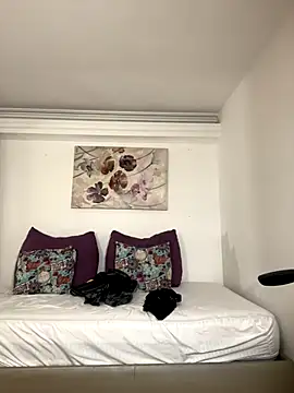 rubi star online show from October 17, 5:05 pm