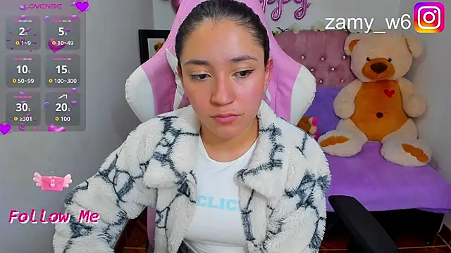 Karla  cute online show from November 20, 6:03 am