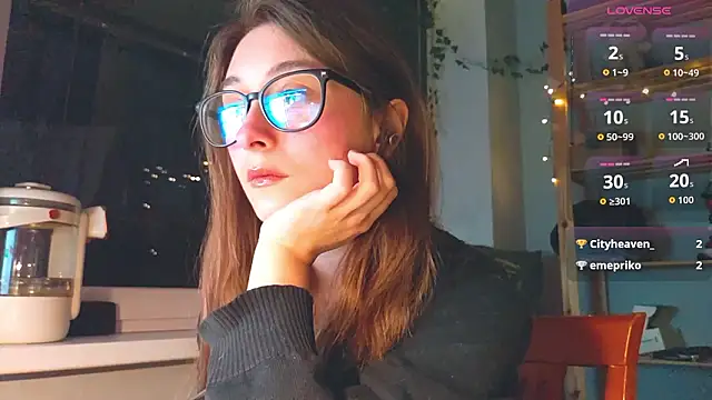 monlight  dana online show from March 29, 6:51 pm