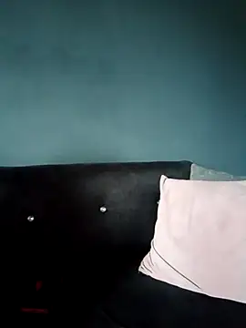 Berry Bans online show from February 25, 9:46 pm